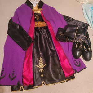Anna Frozen 2 costume size 4-6x boots included.